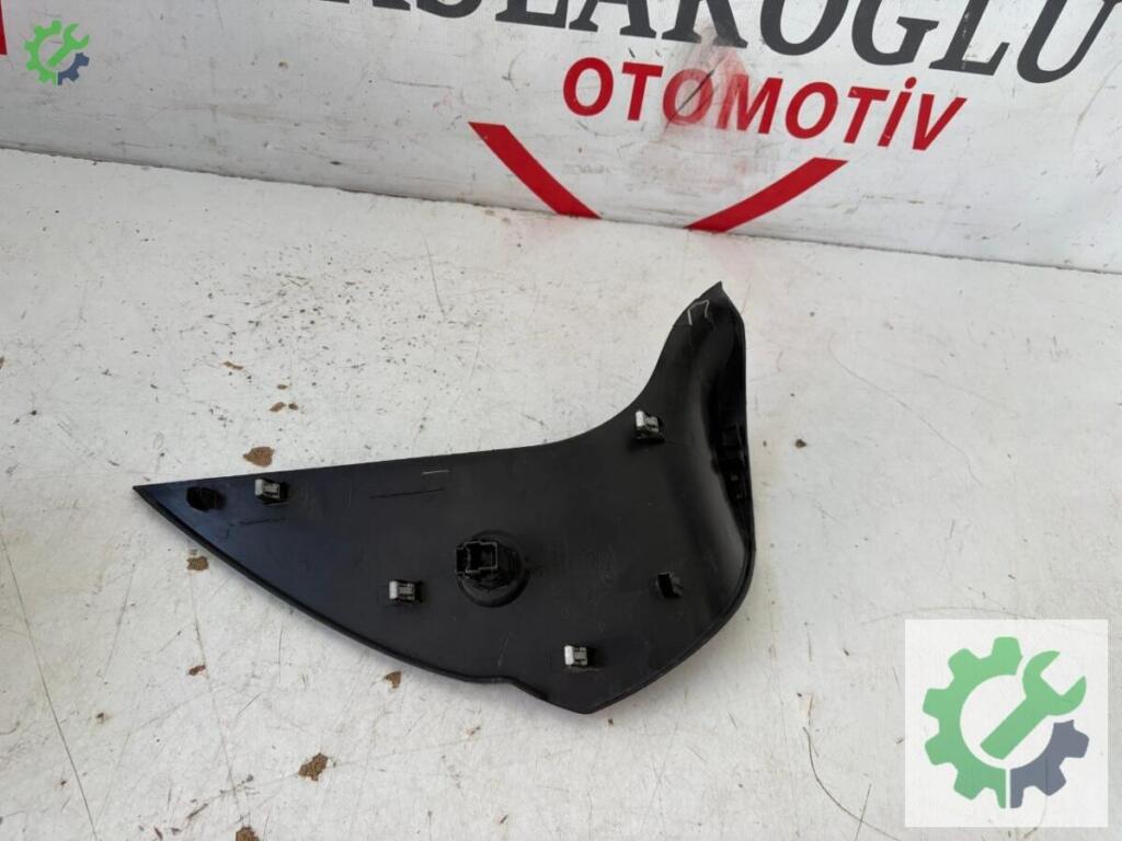 Ford Tourneo Courier Bakalitler çıkma parça