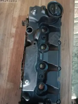 Volkswagen Caddy Külbütör Kapağı çıkma parça