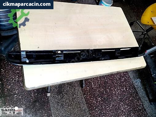 Peugeot Partner Bakalit 1613278630 çıkma parça