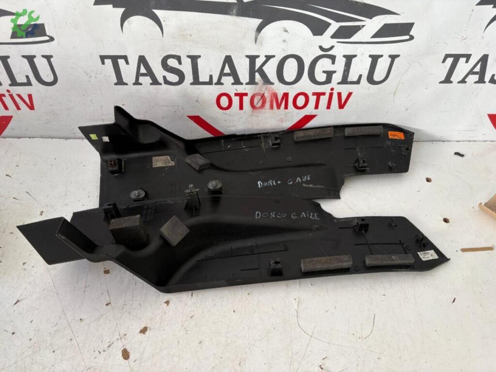 Fiat Doblo Orta Konsol çıkma parça
