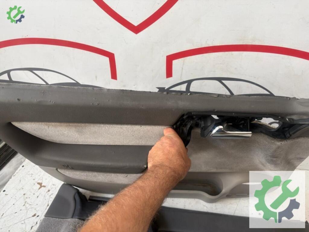 Opel Astra Kapı Döşemesi çıkma parça