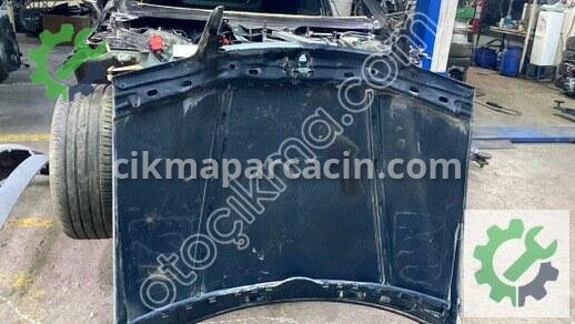 Mercedes-Benz C180 Kaput 1990-1996 çıkma parça