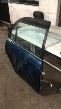 Toyota Corolla Sağ Arka Kapı 1993-1997 çıkma parça