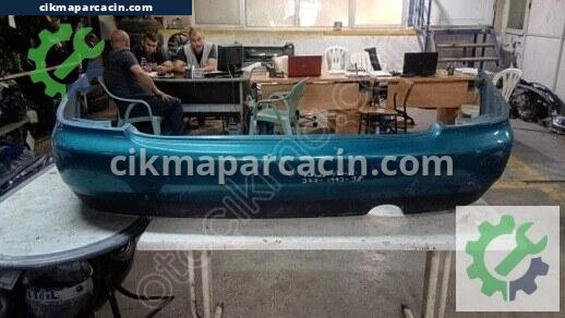 Mazda 323 Arka Tampon çıkma parça