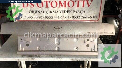 Toyota Corolla Bagaj Kapağı çıkma parça