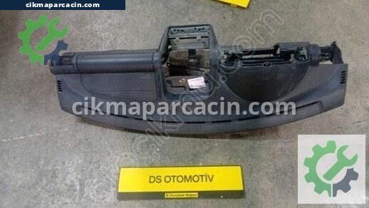Opel Corsa Göğüs çıkma parça