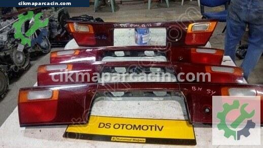 Mazda 323 Reflektör çıkma parça