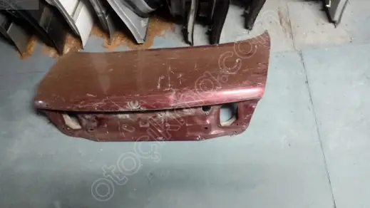Mazda 626 Bagaj Kapağı 1995-2000 çıkma parça