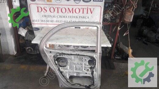 Hyundai Elantra Sol Arka Kapı 1995-2001 çıkma parça