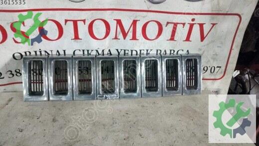 Jeep Grand Cherokee Ön Panjur çıkma parça