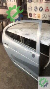 Renault Megane Sağ Arka Kapı 1996-2003 çıkma parça