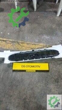 Ford Transit Ön Panjur 1997-2000 çıkma parça