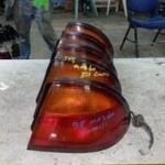 1997-2000 MAZDA 323 FAMİLİA SAĞ STOP