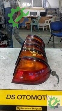 Mazda 323 Sağ Arka Stop 1997-2000 çıkma parça