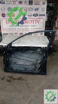 Volkswagen Passat Sağ Ön Kapı 1997-2004 çıkma parça