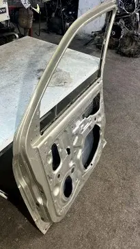 Daihatsu Terios Sağ Ön Kapı 1997-2005 çıkma parça