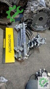 Nissan Almera Sol Ön Cam Krikosu 1997-2005 çıkma parça