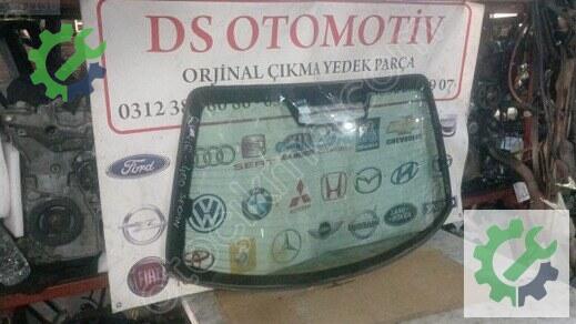 Rover 400 Arka Cam 1997-2005 çıkma parça