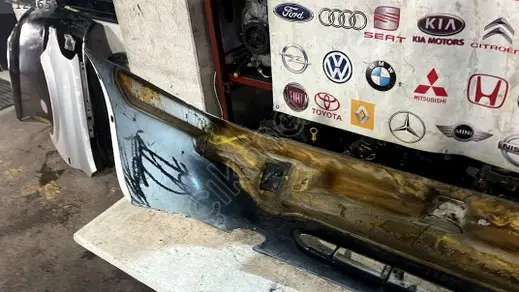Ford Escort Arka Tampon 1998-2001 çıkma parça