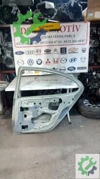 Renault Megane Sağ Arka Kapı 1998-2001 çıkma parça