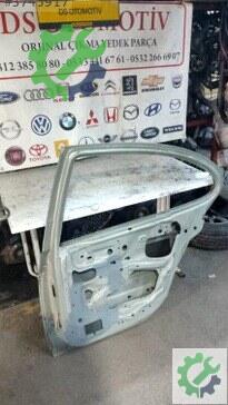Renault Megane Sağ Arka Kapı 1998-2001 çıkma parça