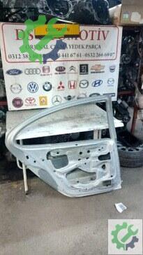 Renault Megane Sol Arka Kapı 1998-2001 çıkma parça