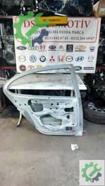 Renault Megane Sol Arka Kapı 1998-2001 çıkma parça