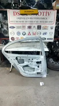 Renault Megane Sol Arka Kapı 1998-2001 çıkma parça