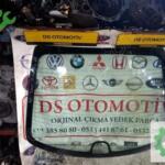 1998-2001 TOYOTA AVANSİS HATCHBACK ARKA CAM