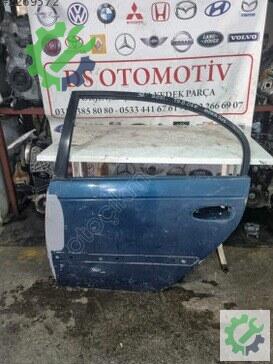 Toyota Avensis Sol Ön Kapı 1998-2001 çıkma parça