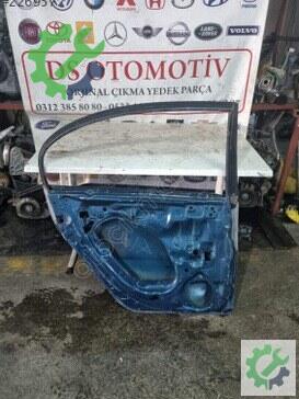 Toyota Avensis Sol Ön Kapı 1998-2001 çıkma parça