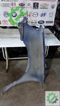 Nissan Pick-up Sağ Ön Çamurluk 1998-2003 çıkma parça