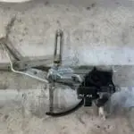 1998-2003 OPEL ASTRA G SOL ÖN CAM KRİKOSU