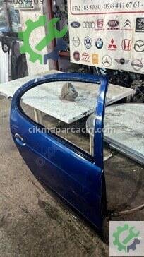 Renault Megane Sağ Arka Kapı 1998-2003 çıkma parça