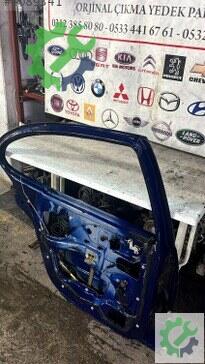 Renault Megane Sol Arka Kapı 1998-2003 çıkma parça