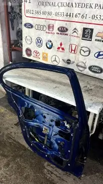 Renault Megane Sol Arka Kapı 1998-2003 çıkma parça