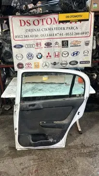 Opel Astra Sağ Arka Kapı 1998-2004 çıkma parça