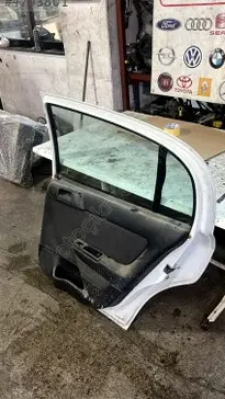 Opel Astra Sağ Arka Kapı 1998-2004 çıkma parça