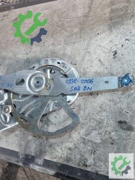 Volvo S60 Sağ Ön Cam Krikosu 1998-2006 çıkma parça