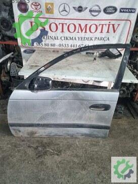 Toyota Avensis Sol Ön Kapı 1999-2001 çıkma parça