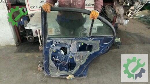 Honda Accord Sağ Arka Kapı 1999-2002 çıkma parça