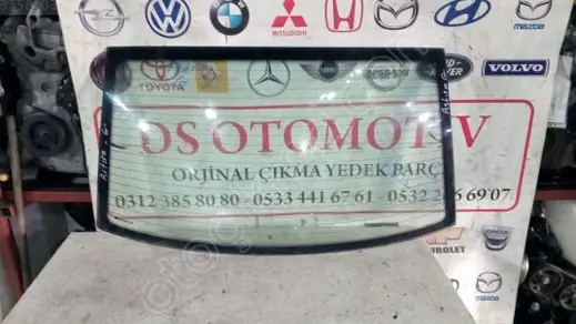 Opel Astra Arka Cam çıkma parça