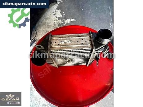 Seat Leon Turbo Radyatörü çıkma parça