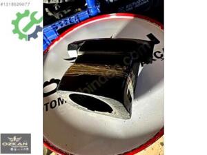 1J0858565 GOLF 4 DİREKSİYON KOLON ALT ÜST KAPLAMA PLASTİĞİ