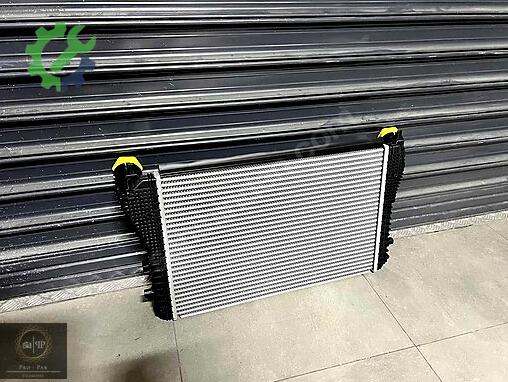 Volkswagen Caddy Turbo Radyatörü 1K0145803CC çıkma parça