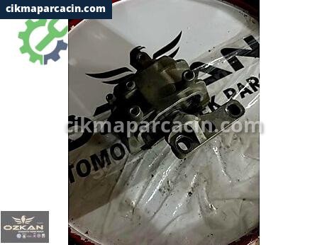 Volkswagen Jetta Motor Takozu & Kulağı çıkma parça