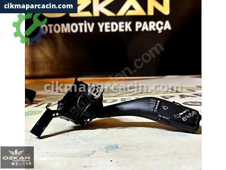 Seat Leon Silecek Kolu çıkma parça
