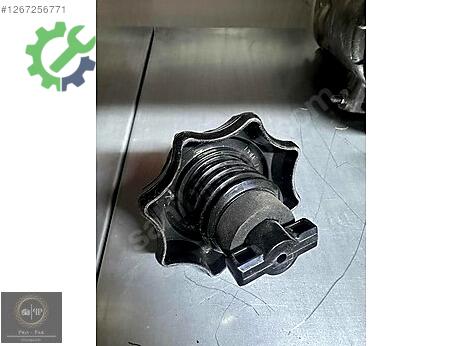 Audi A3 Bakalit çıkma parça
