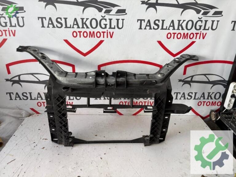 Ford Fiesta Ön Panel çıkma parça