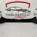 TOYOTA HİLUX ÖN PANJUR PARÇASI